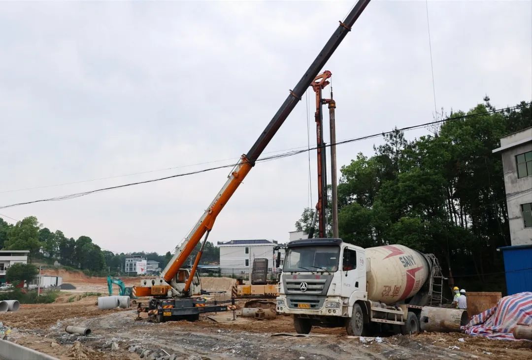 8aefd5bf3803d974538bce19c085ccab.jpg 8aefd5bf3803d974538bce19c085ccab.jpg